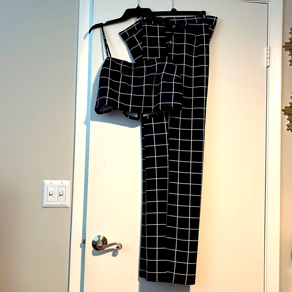 FASHION NOVA STRIPED PANTS SET